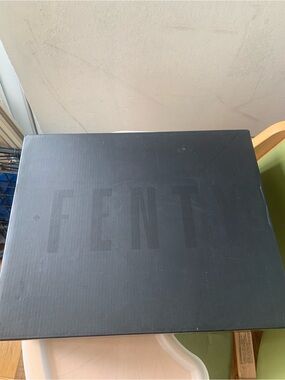 Fenty Beauty Puma Trainer Hi Empty Box in Black